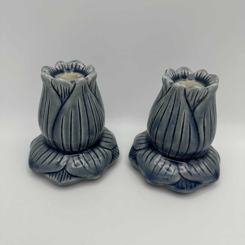 Set‎ Of 2 Vintage Blue Lotus Flower Candle Holders 4"